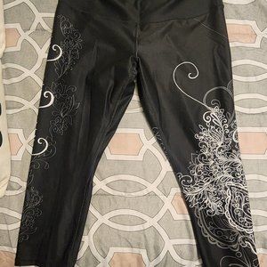 COPY - NoMiNoU Leggings
